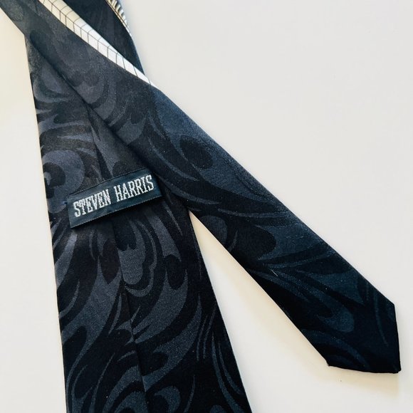 VINTAGE Novelty Tie Steven Harris "Piano" Themed EUC - Picture 2 of 3